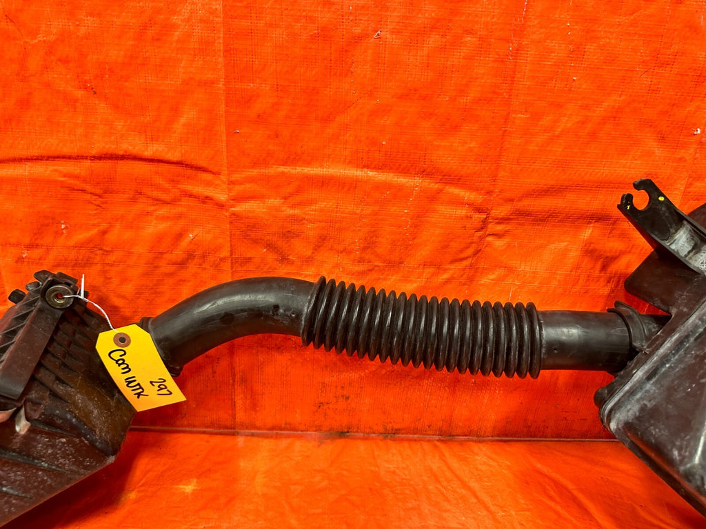 96 00 HONDA CIVIC NON VTEC D16Y7 FACTORY INTAKE SYSTEM AIR BOX W/ ALL ARMS OEM976