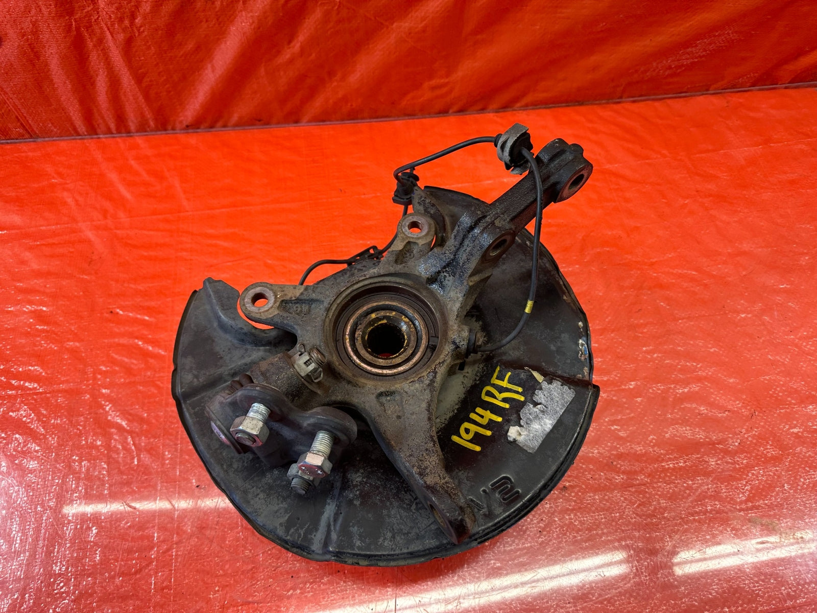 06 11 HONDA CIVIC SI 2D & 4D PASSENGER RIGHT FRONT SPINDLE KNUCKLE HUB OEM #1948