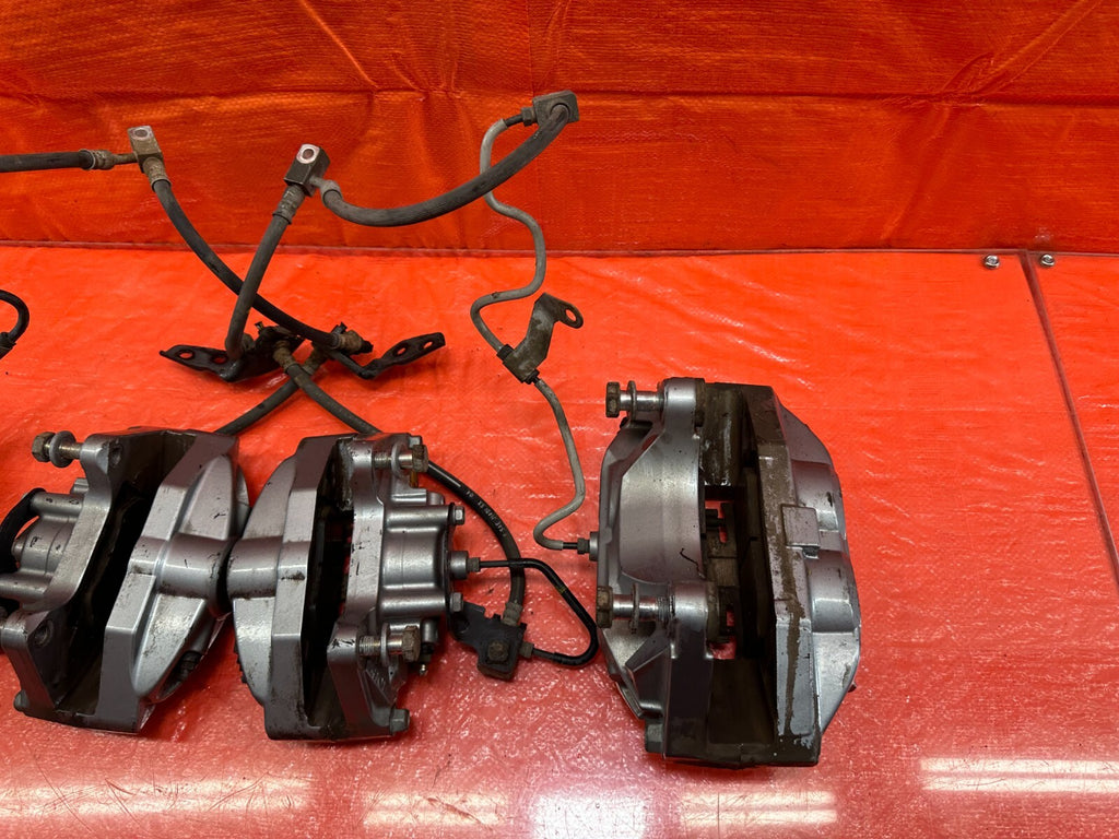 08 15 INFINITI G37 & Q60 SPORT   AKEBONO   BRAKE CALIPERS LEFT & RIGHT   OEM 19018