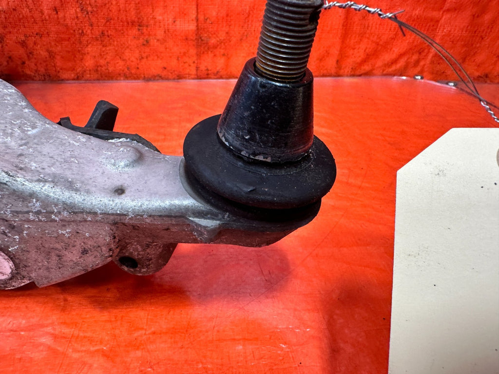 08 15 INFINITI G37 Q60   RWD ONLY   PASSENGER RIGHT FRONT LOWER CONTROL ARM 32811
