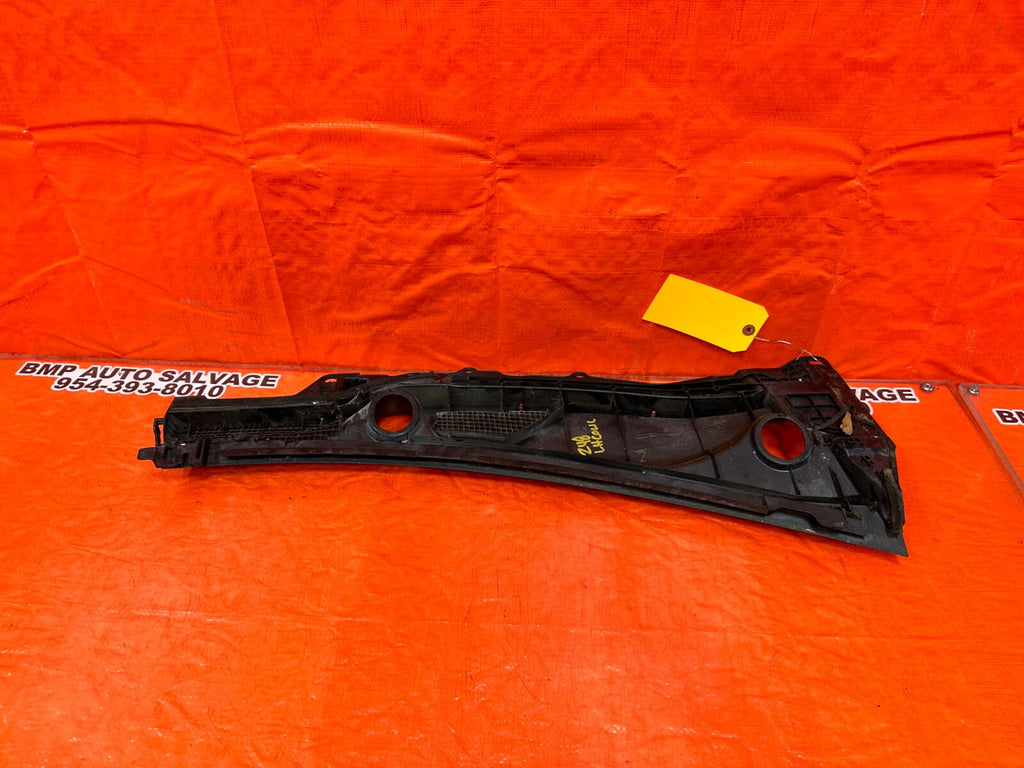 08 15 INFINITI G37 & Q60   2D COUPE   WIPER COWL TRIM   LEFT SIDE   OEM #2488