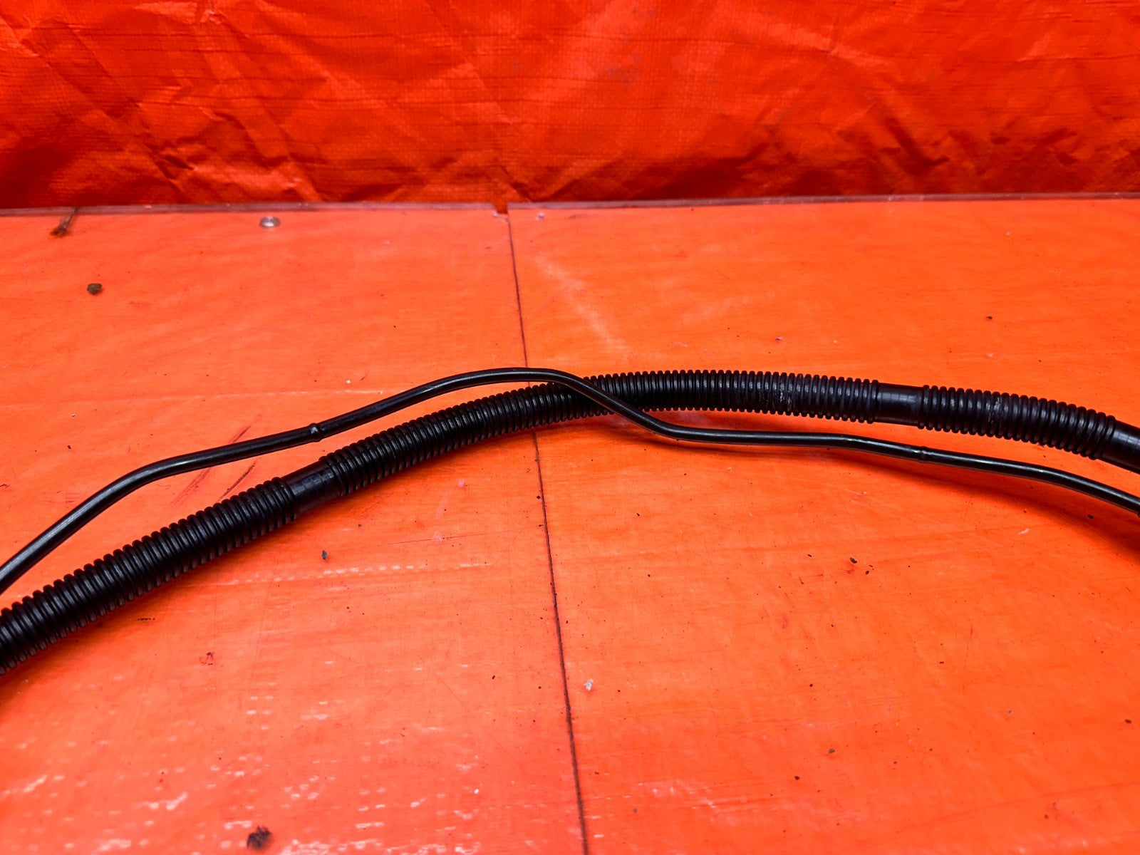 98 01 ACURA INTEGRA OVER VENT SHUT VALVE W/ ALL LINES AND HARNESS OEM 3317