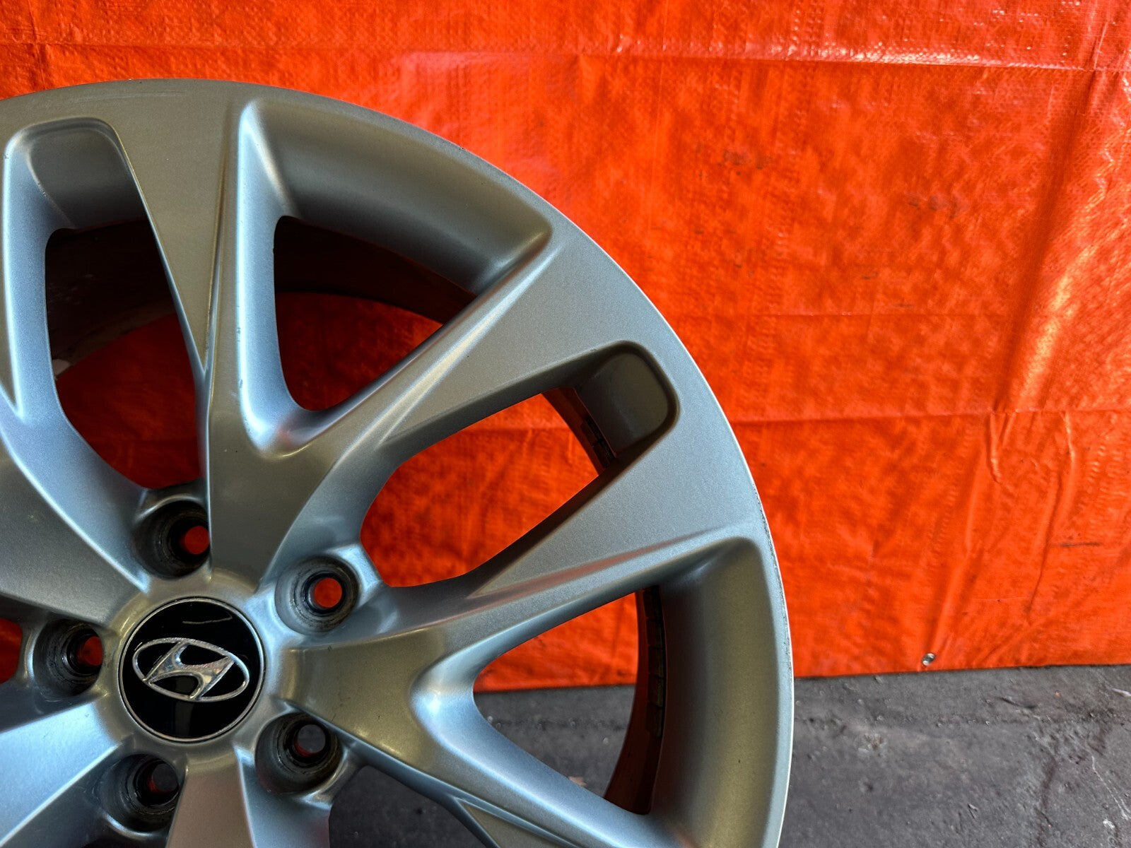 13 16 HYUNDAI GENESIS COUPE  REAR WHEEL RIM 18x8.5 +32   OEM FACTORY #219 15