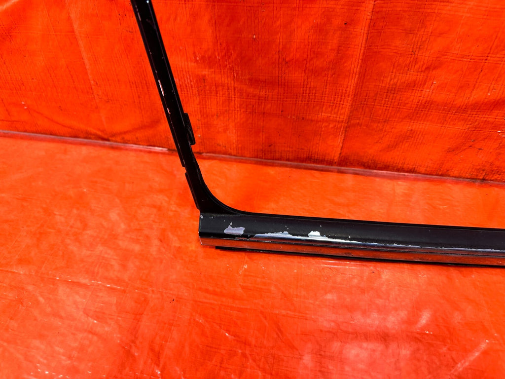 92 00 LEXUS SC300   DRIVER LEFT REAR QUARTER GLASS TRIM   OEM FACTORY #2765