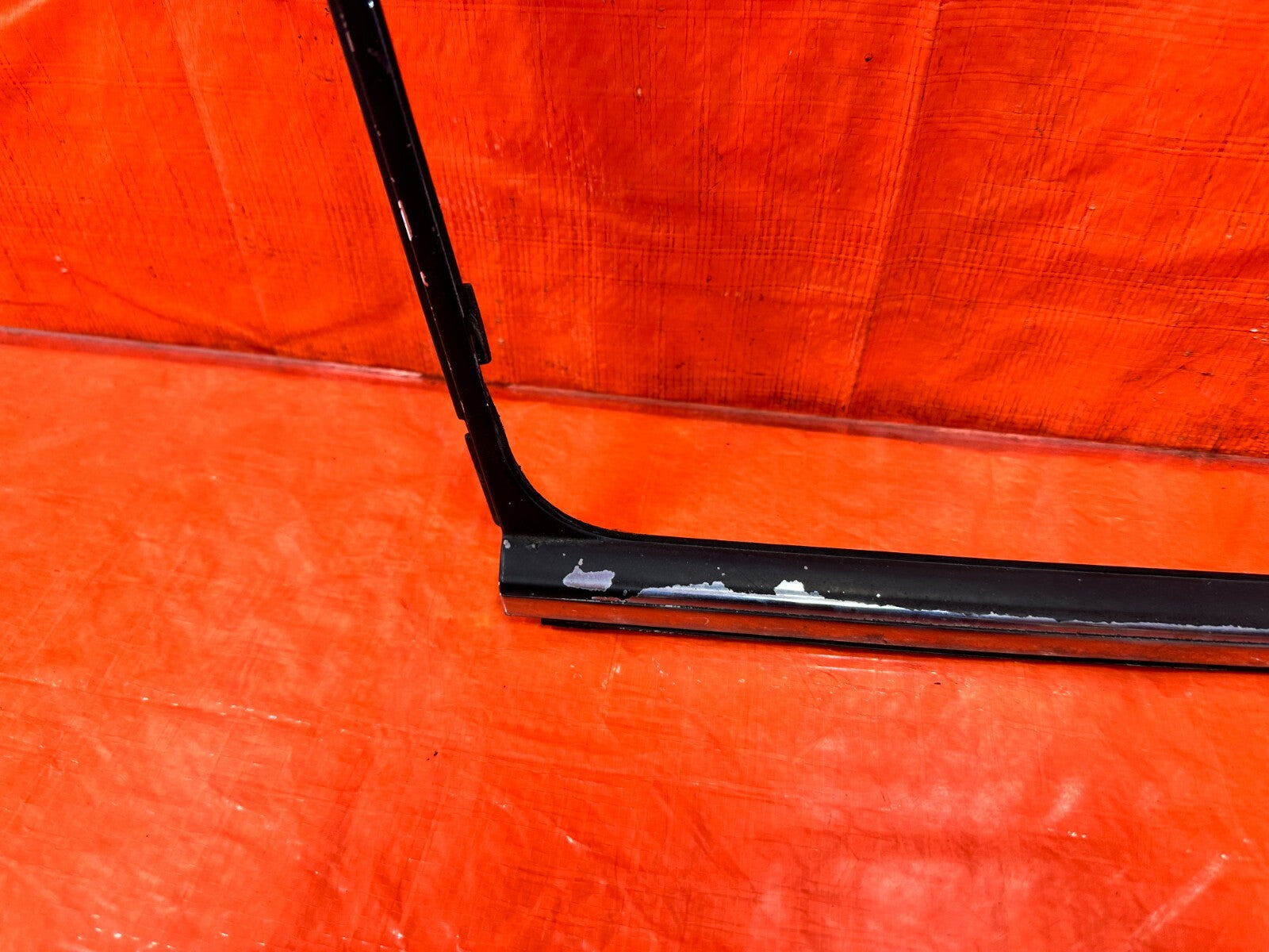 92 00 LEXUS SC300   DRIVER LEFT REAR QUARTER GLASS TRIM   OEM FACTORY #2765