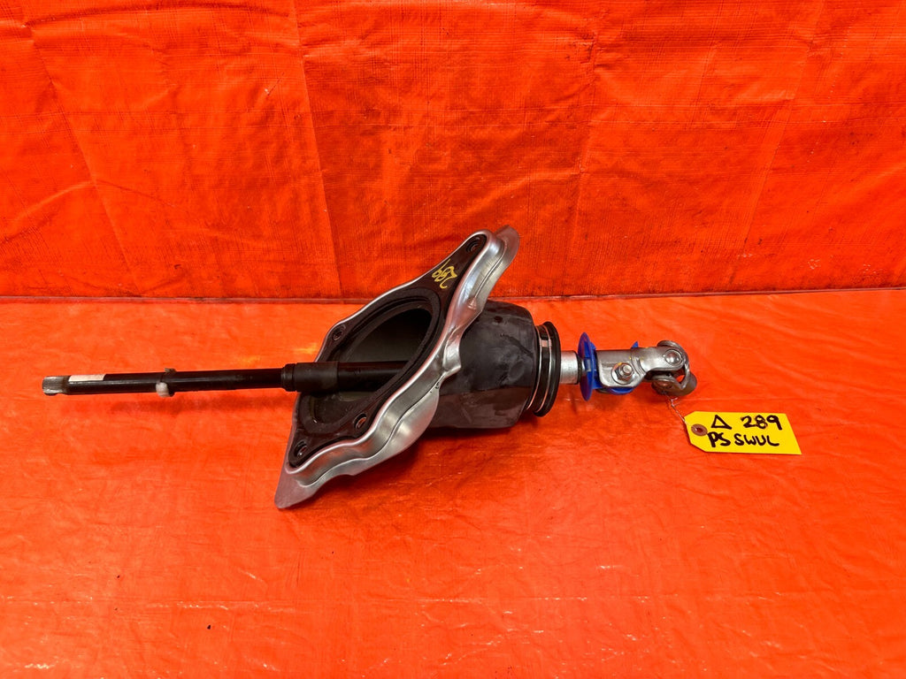 2018 18 INFINITI Q60   STEERING COLUMN TO RACK U / B JOINT SWIVEL YOKE OEM #2890