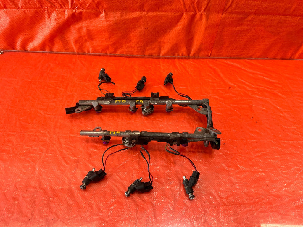 08 15 INFINITI G37 Q60   VQ37VHR   AUS   FACTORY REPLACEMENT FUEL INJECTORS #1900