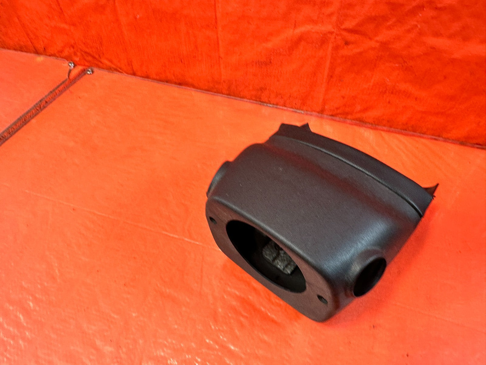 13 16 HYUNDAI GENESIS COUPE   STEERING COLUMN COVER TRIM   W/ PUSH START OEM 3183