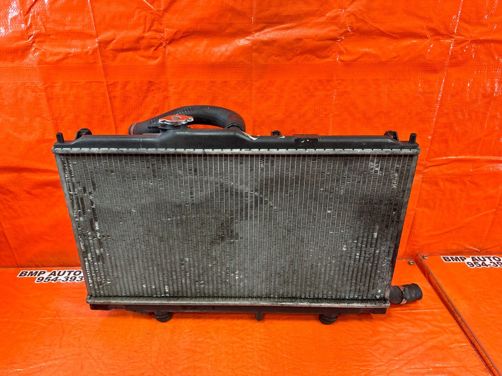97 98 HONDA PRELUDE BASE   100% COMPLETE RADIATOR SET W/ FANS / HOSES / OEM 2598