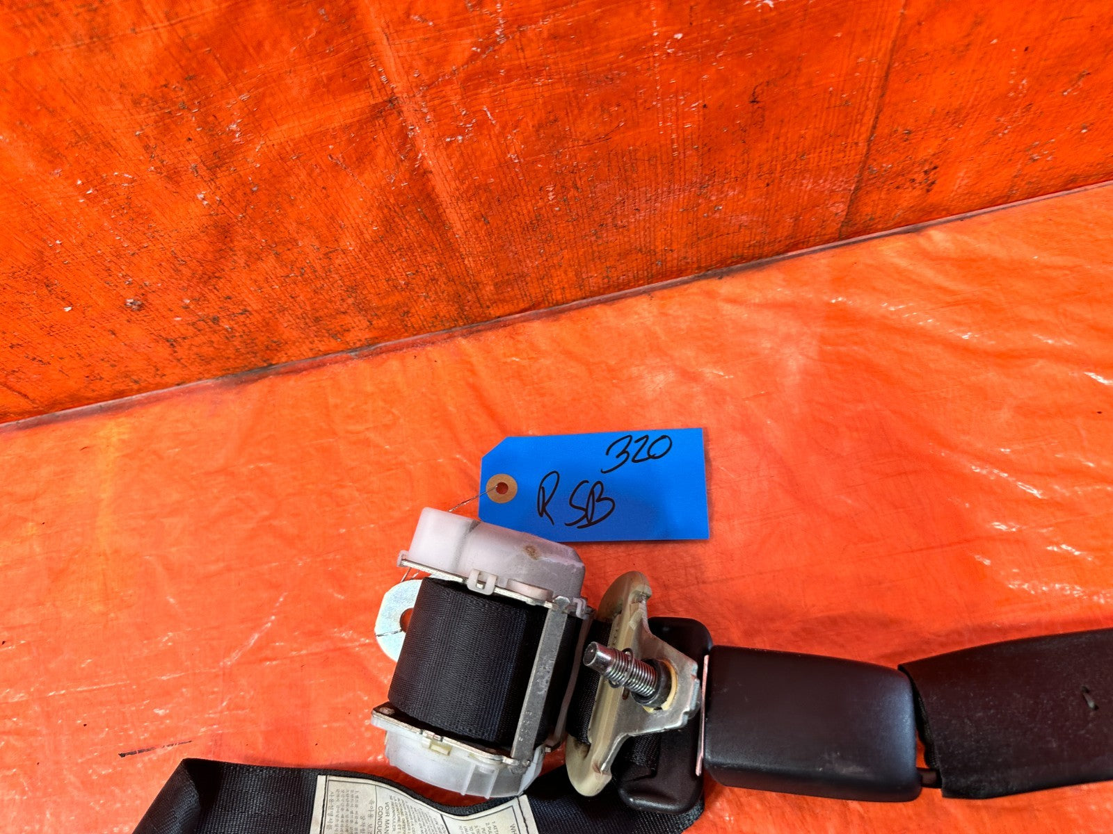 08 15 INFINITI G37 & Q60    2D COUPE   LEFT & RIGHT REAR SEAT BELTS   OEM #3206