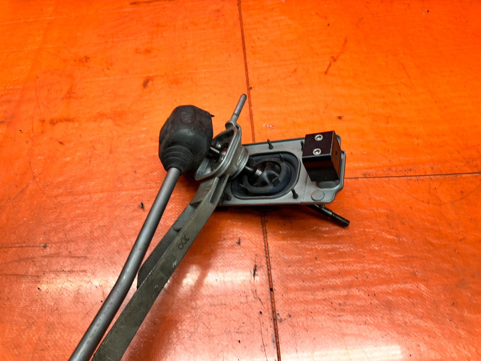 13 15 HYUNDAI GENESIS COUPE AT MANUAL SHIFTER ASSEMBLY SELECTOR OEM #JENNY8