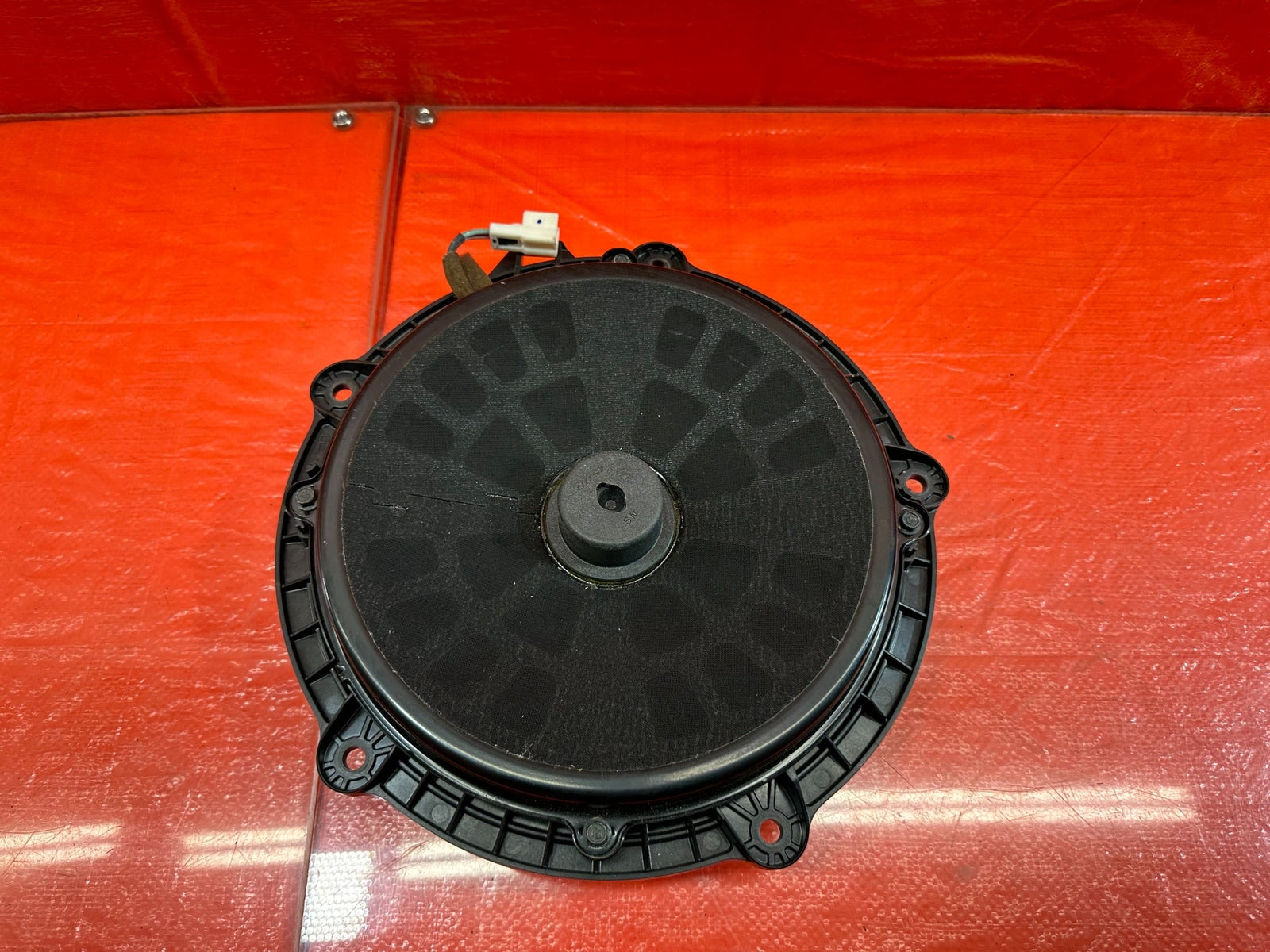 08 15 INFINITI G37 Q60 COUPE  PASSENGER RIGHT DOOR   BOSE SPEAKER   OEM #1907