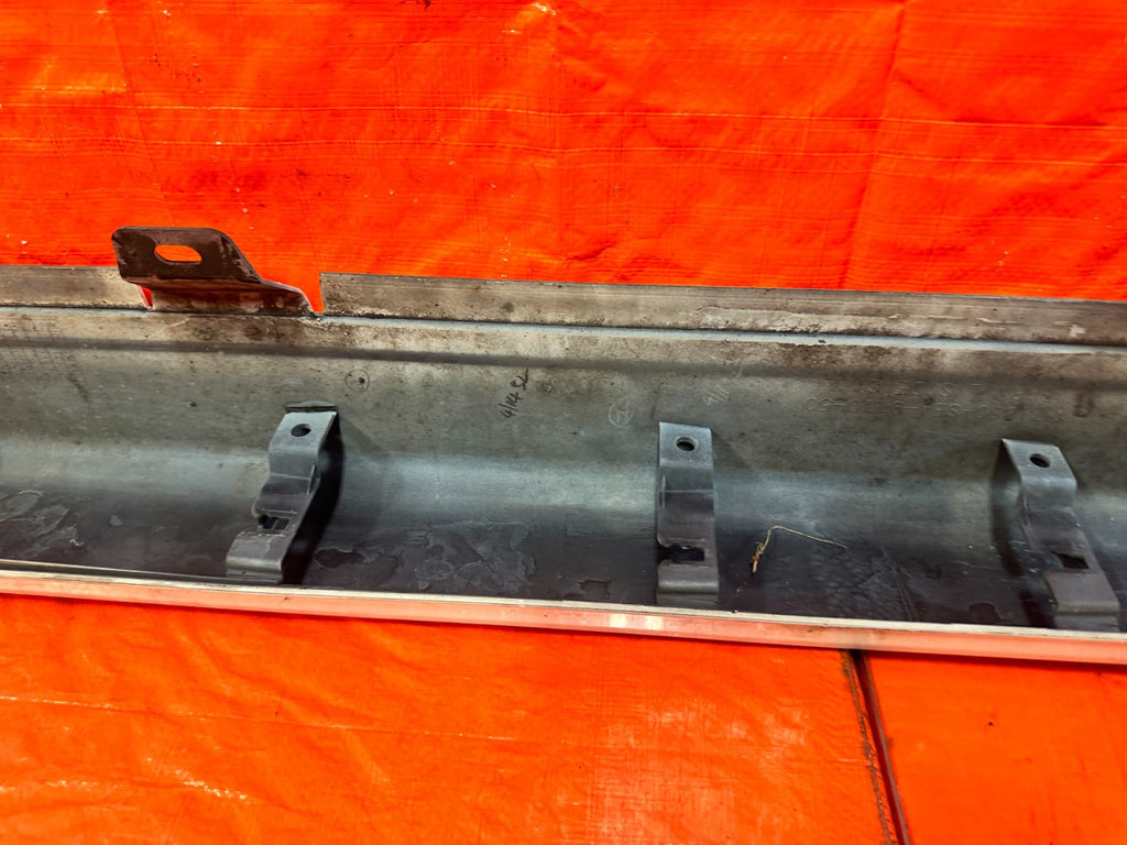 04 05 ACURA TSX   SIDE SKIRT ROCKER MOLDING TRIM   DRIVER LEFT SIDE   OEM #30411