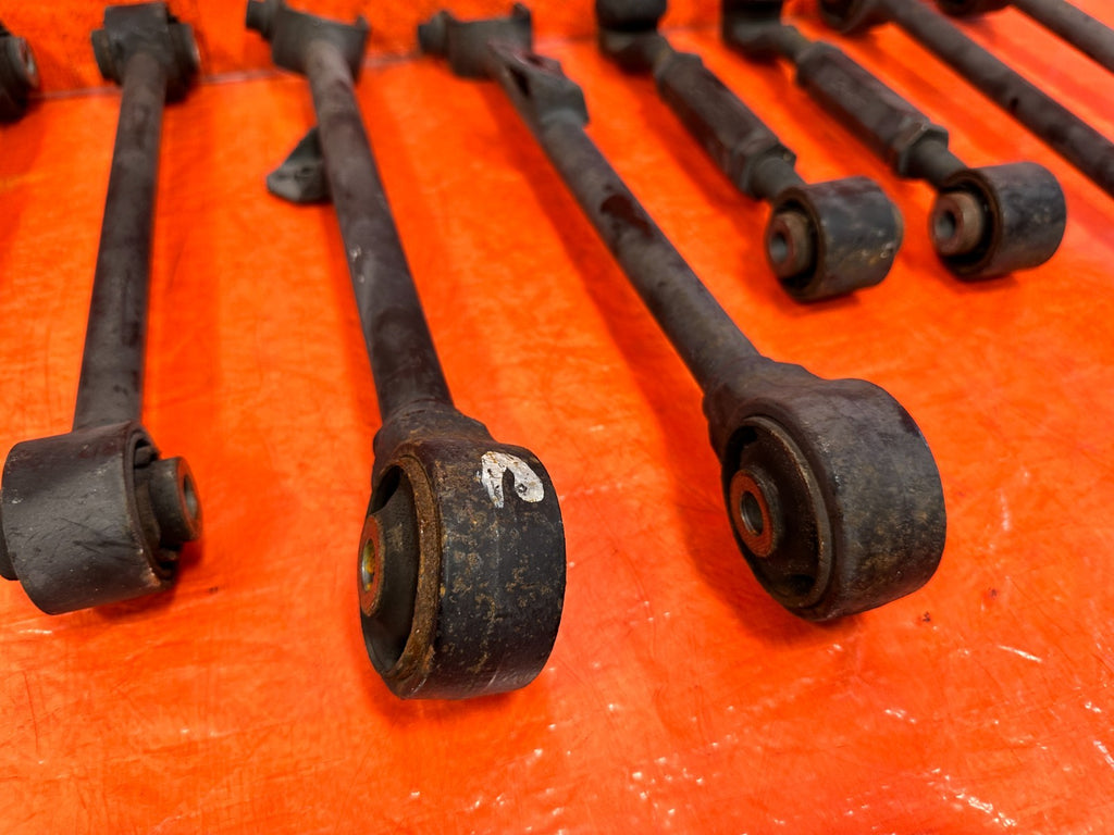 04 08 ACURA TSX LEFT AND RIGHT  REAR LOWER CONTROL ARM SET OF 10  ALL ARMS #3126