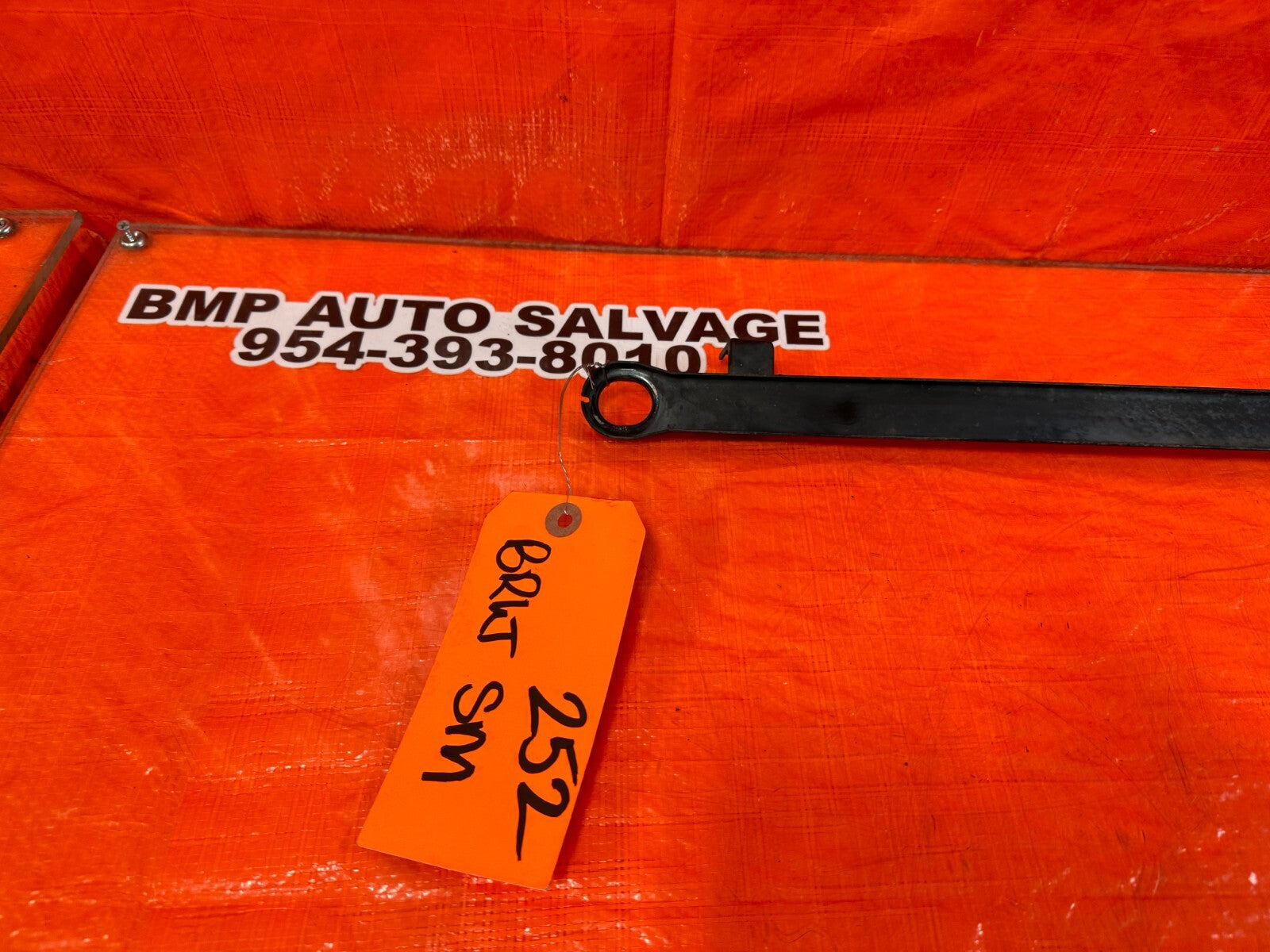 97 01 HONDA PRELUDE   AC CONDENSER BRACKET   OEM FACTORY #25210