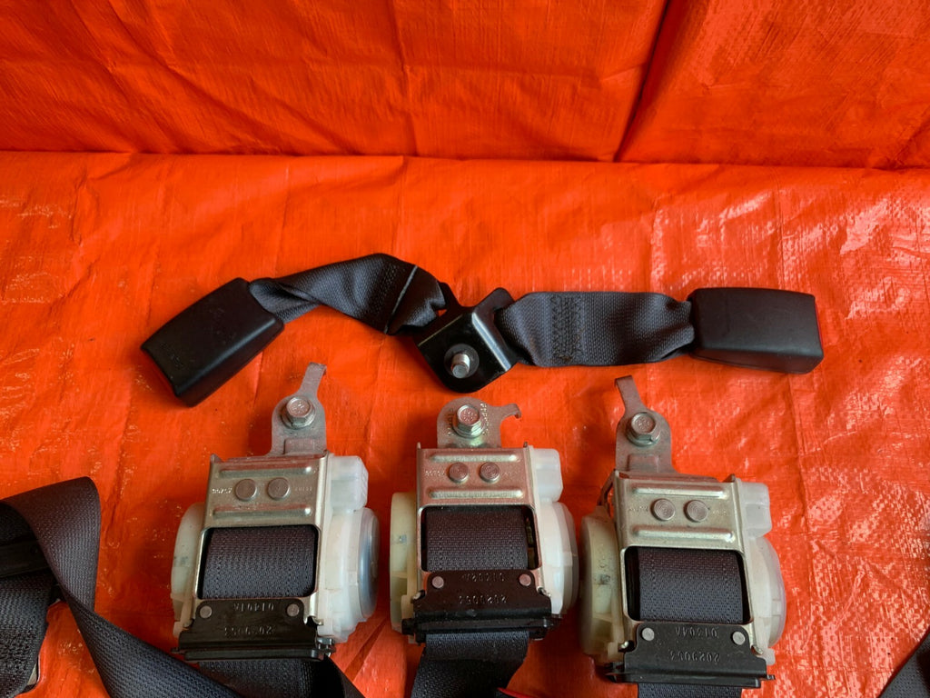 OEM 2006 06 HONDA CIVIC SI COUPE   COMPLETE REAR SEAT BELT SET LEFT RIGHT CENTER7
