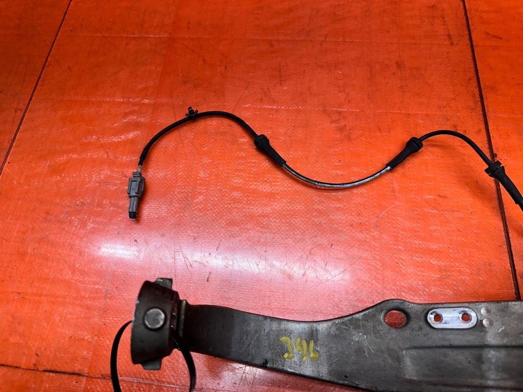 03-08 NISSAN 350Z RIGHT FRONT SPINDLE KNUCKLE HUB CONTROL ARMS OEM #34610
