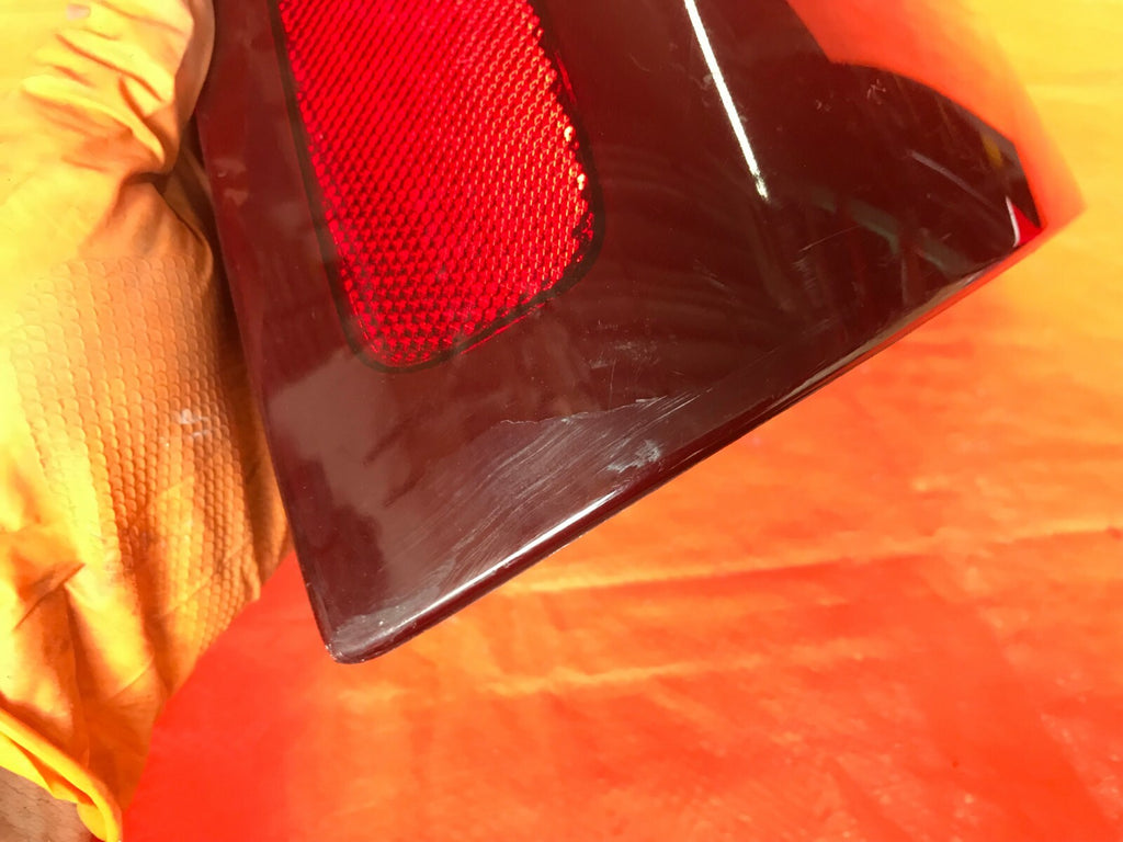 OEM 2004 2005 CHEVROLET IMPALA DRIVER LEFT OUTER TAIL LIGHT LAMP 04 05   4