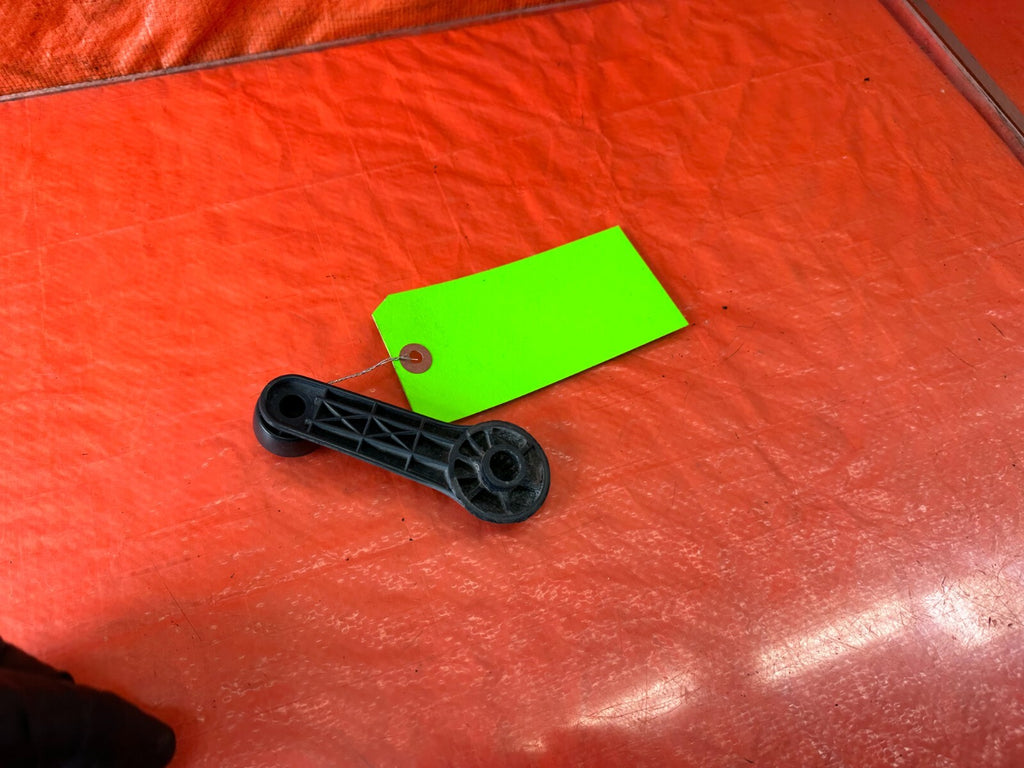 1989 89 HONDA CRX DX SI   WINDOW GLASS CRANK HANDLE   OEM FACTORY #2436