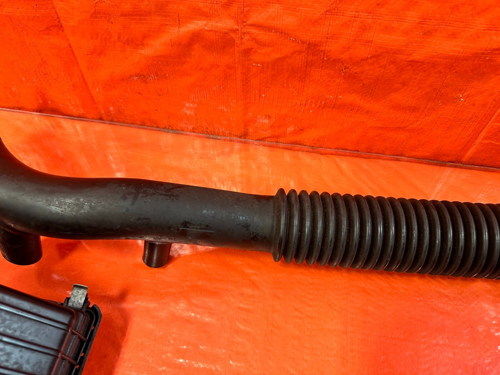 96 00 HONDA CIVIC   NON VTEC D16Y7 FACTORY INTAKE SYSTEM AIR BOX W/ ALL ARMS OEM8