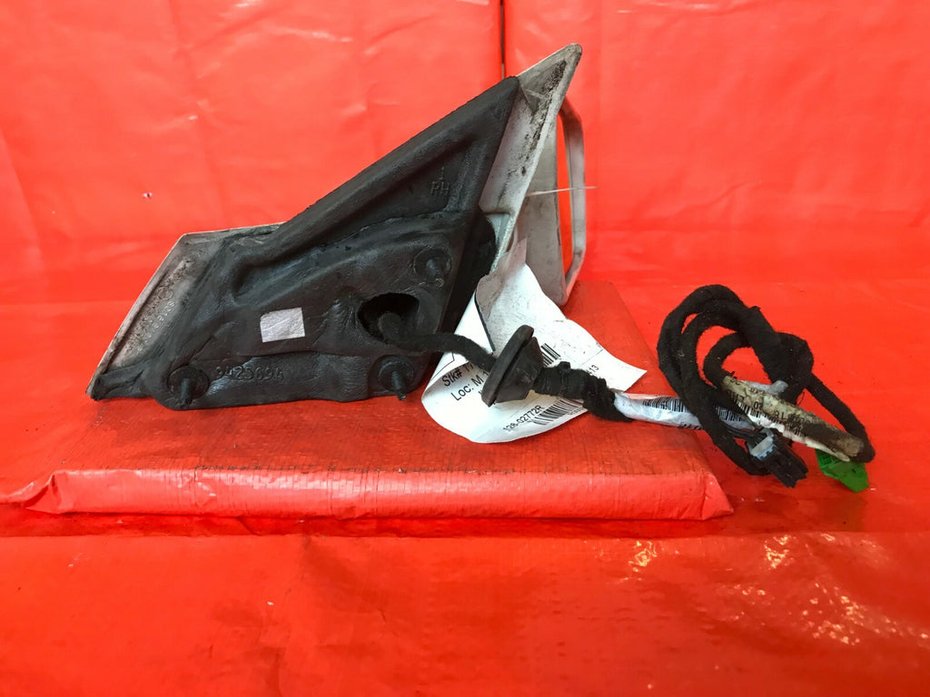 OEM 2004 2005 CADILLAC CTS PASSENGER RIGHT SIDE VIEW MIRROR   WHITE IN COLOR5