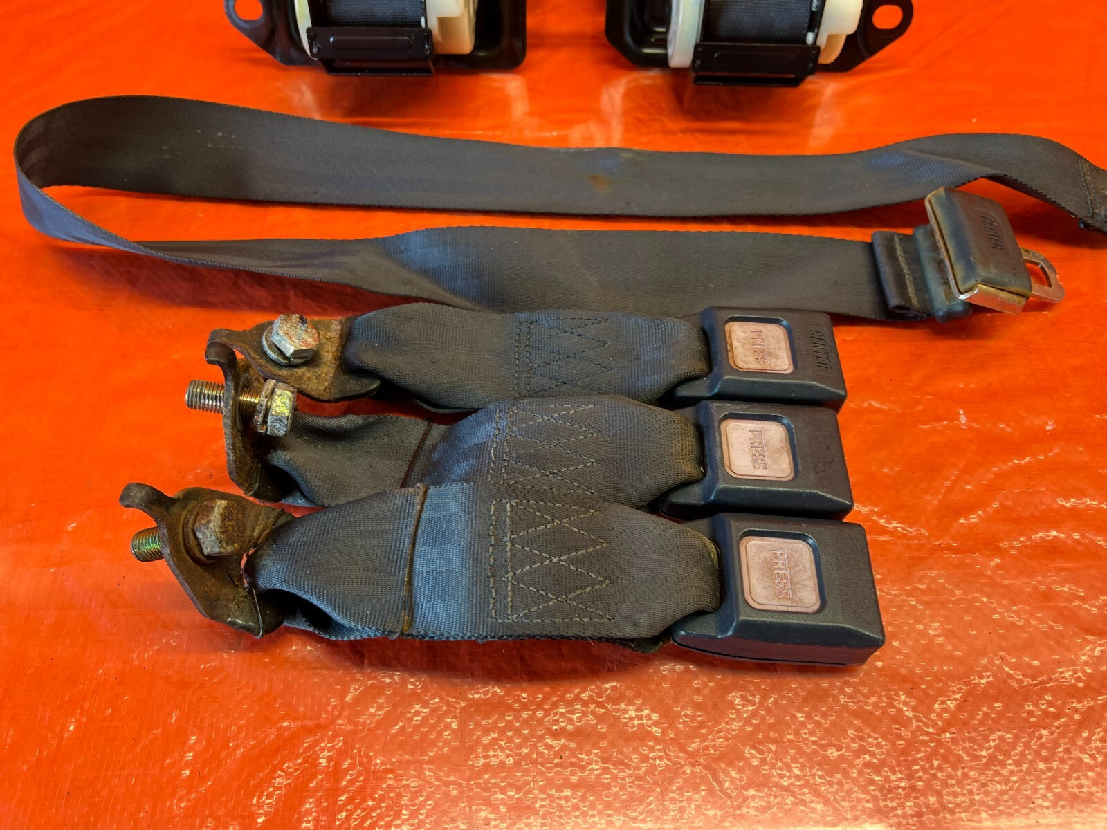 90 91 ACURA INTEGRA 2D   BLUE REAR SEAT BELT SET   LEFT & RIGHT SEAT BELTS   OEM5