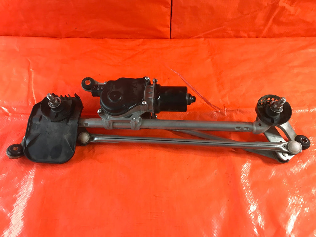 OEM 2017 17 INFINITI Q60 AWD 3.0L TT   WINDSHIELD WIPER LINKAGE W/ MOTOR 0