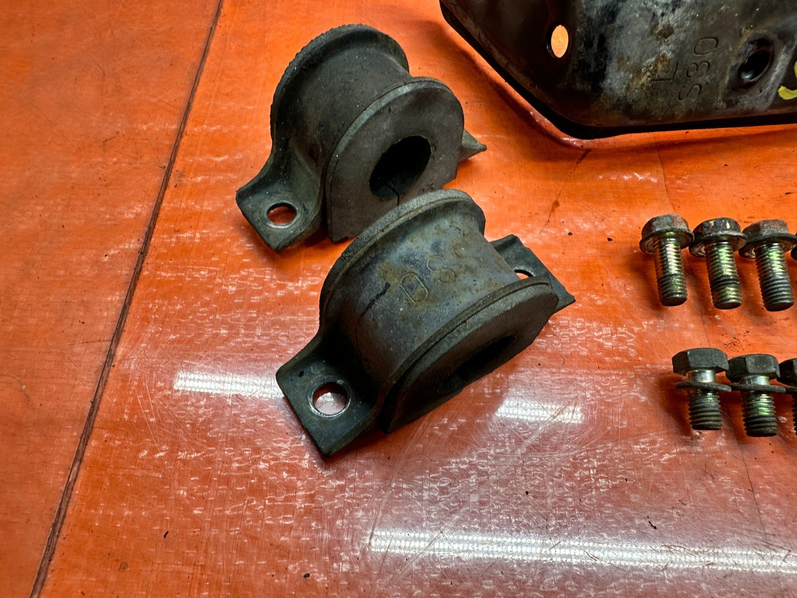 97 01 HONDA PRELUDE 2.2L REAR SWAY STABILIZER BAR BRACKETS BOLTS OEM #3367