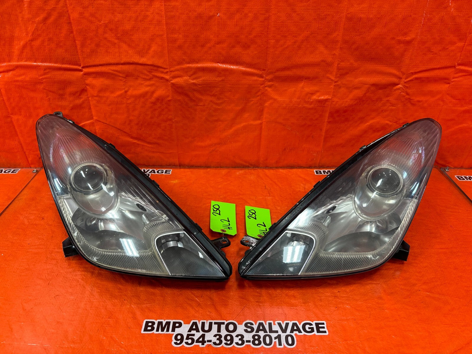00 05 TOYOTA CELICA   LEFT & RIGHT   HALOGEN HEADLIGHTS HEADLAMPS   OEM #2504