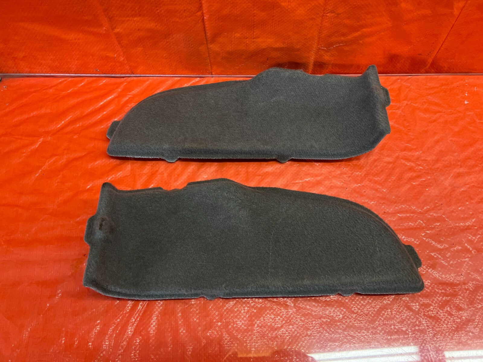 02 06 ACURA   INTERIOR TAIL LIGHT LAMP TRIM COVER LEFT RIGHT  TAN   OEM #1330