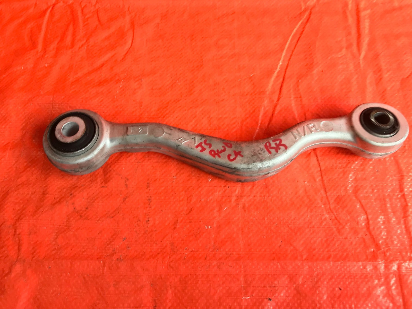 OEM 2014 2015 2016 2017 LEXUS IS350 PASSENGER RIGHT REAR CONTROL ARM 0