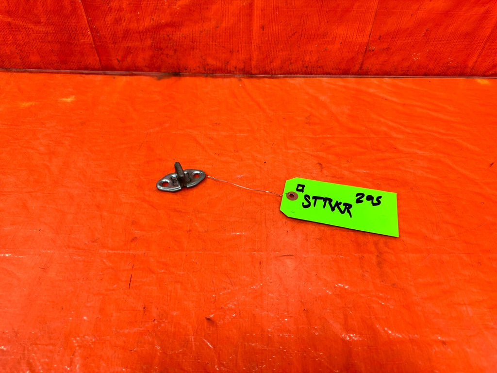 93 97 HONDA DEL SOL   DOOR STRIKER HOOK LATCH LOCK   OEM FACTORY #2950