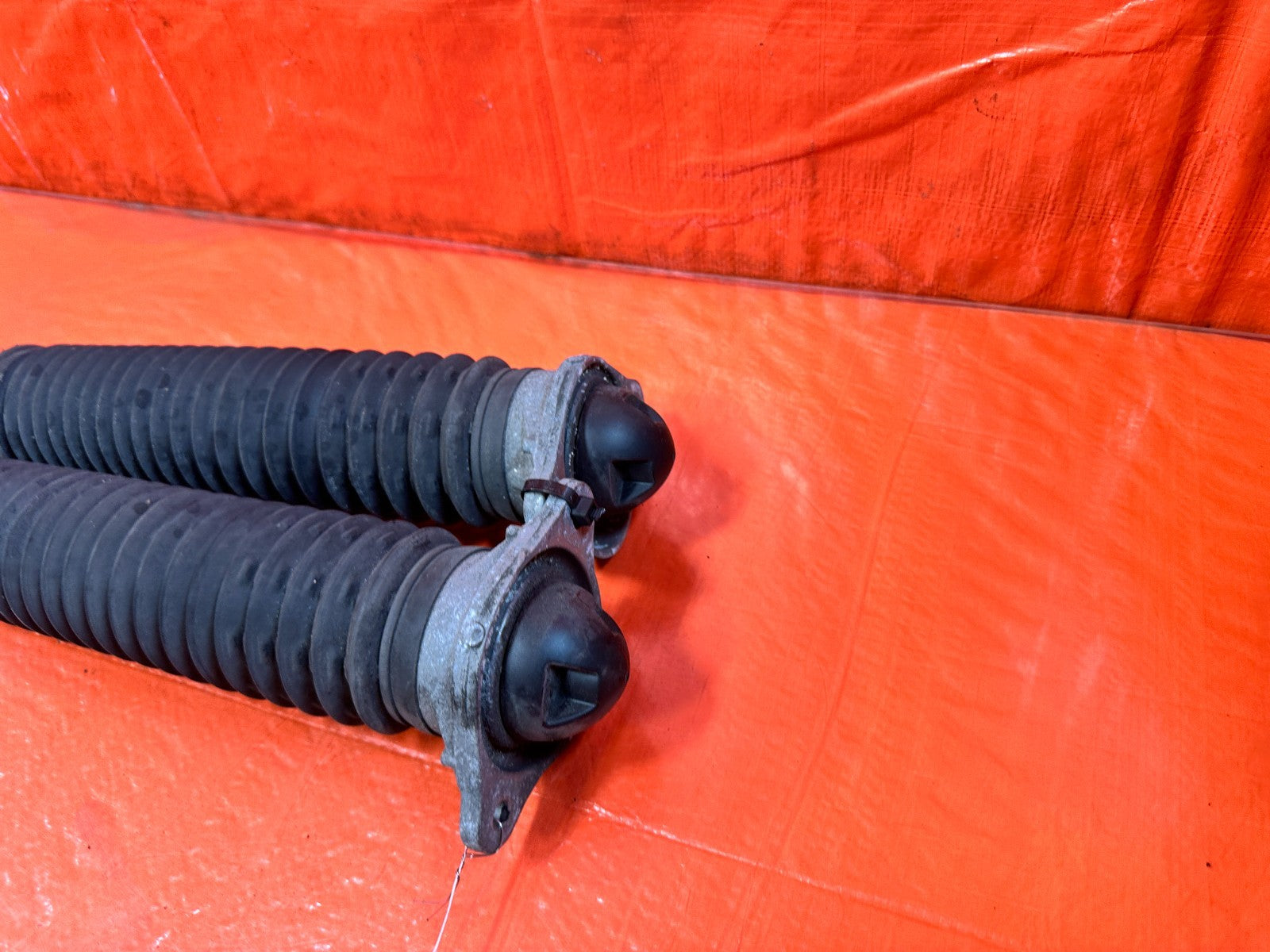 18 22 HONDA ACCORD 1.5L   REAR SHOCKS SHOCK ABSORBERS LEFT AND RIGHT OEM #3245