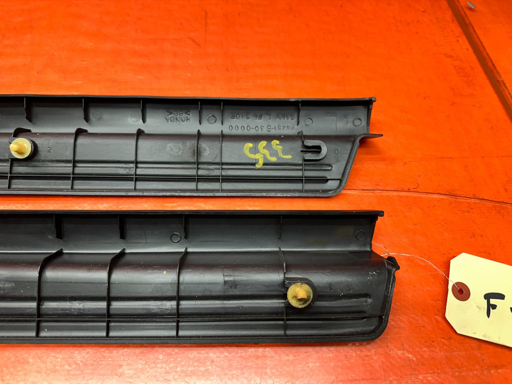 97 01 HONDA PRELUDE 2.2L FLOOR PILLAR TRIM MOLDING PLASTICS LEFT RIGHT OEM #3358