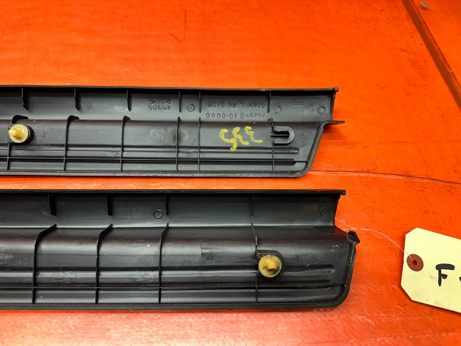 97 01 HONDA PRELUDE 2.2L FLOOR PILLAR TRIM MOLDING PLASTICS LEFT RIGHT OEM #3358