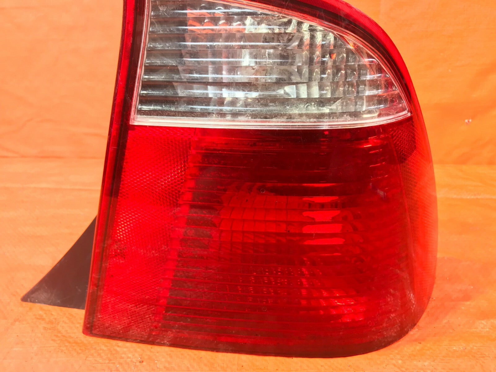 OEM 2005 2006 2007 FORD FOCUS   SEDAN   PASSENGER RIGHT TAIL LIGHT LAMP 05 06 073