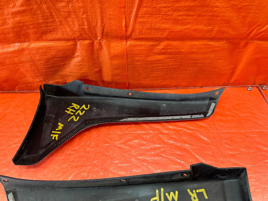 14 16 INFINITI Q50   REAR BUMPER   MUD FLAPS SPLASH GUARDS   LEFT RIGHT OEM #22213