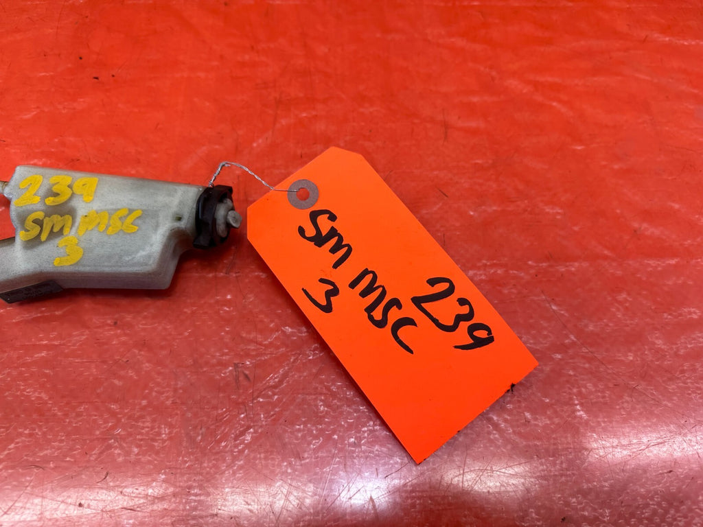 08 12 HONDA ACCORD SEDAN 2.4L   FUEL DOOR RELEASE ACTUATOR MOTOR   OEM #2392