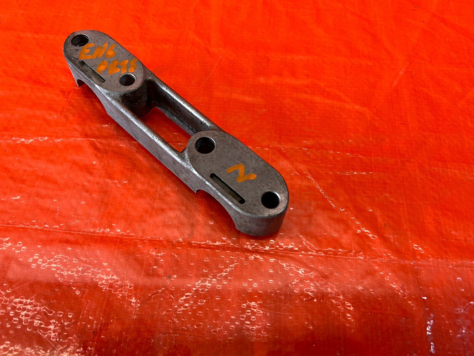 B16A2 B18C1 B18C5   CAM CAP RAILS CAMSHAFT COVER CAPS  PLATE #2 B16 B17 B18 OEM.3