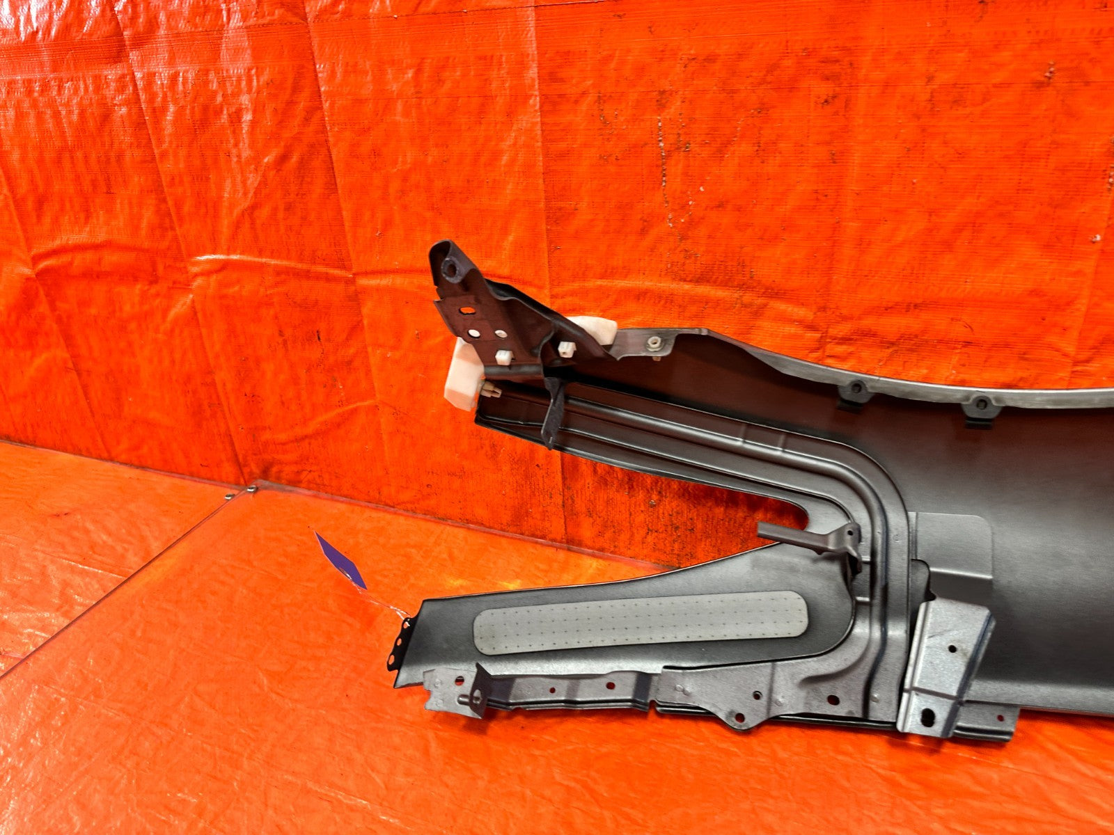 08 15 INFINITI G37 & Q60   DRIVER LEFT FENDER   OEM FACTORY #32020