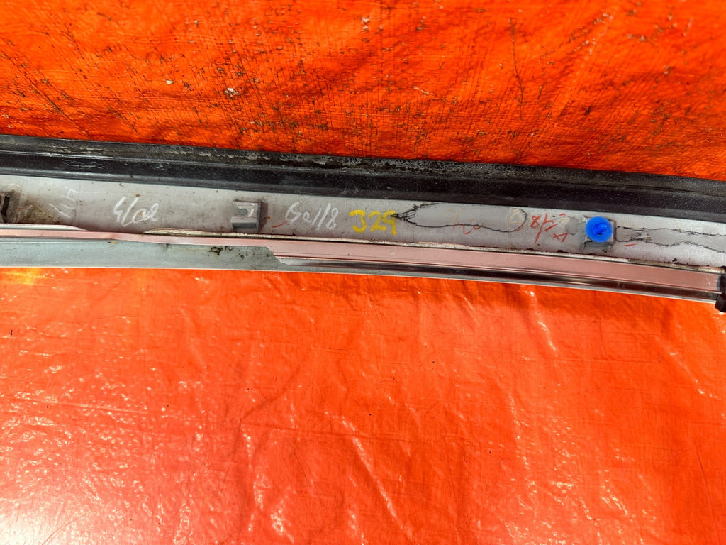 09 15 INFINITI G37 Q60 CONVERTIBLE RIGHT PASSENGER A PILLAR TRIM MOLDING #32911