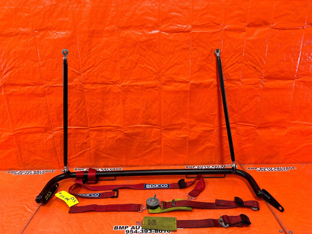 94 01 ACURA INTEGRA 2D   ROLL BAR WITH SPARCO SEAT BELTS   #2530