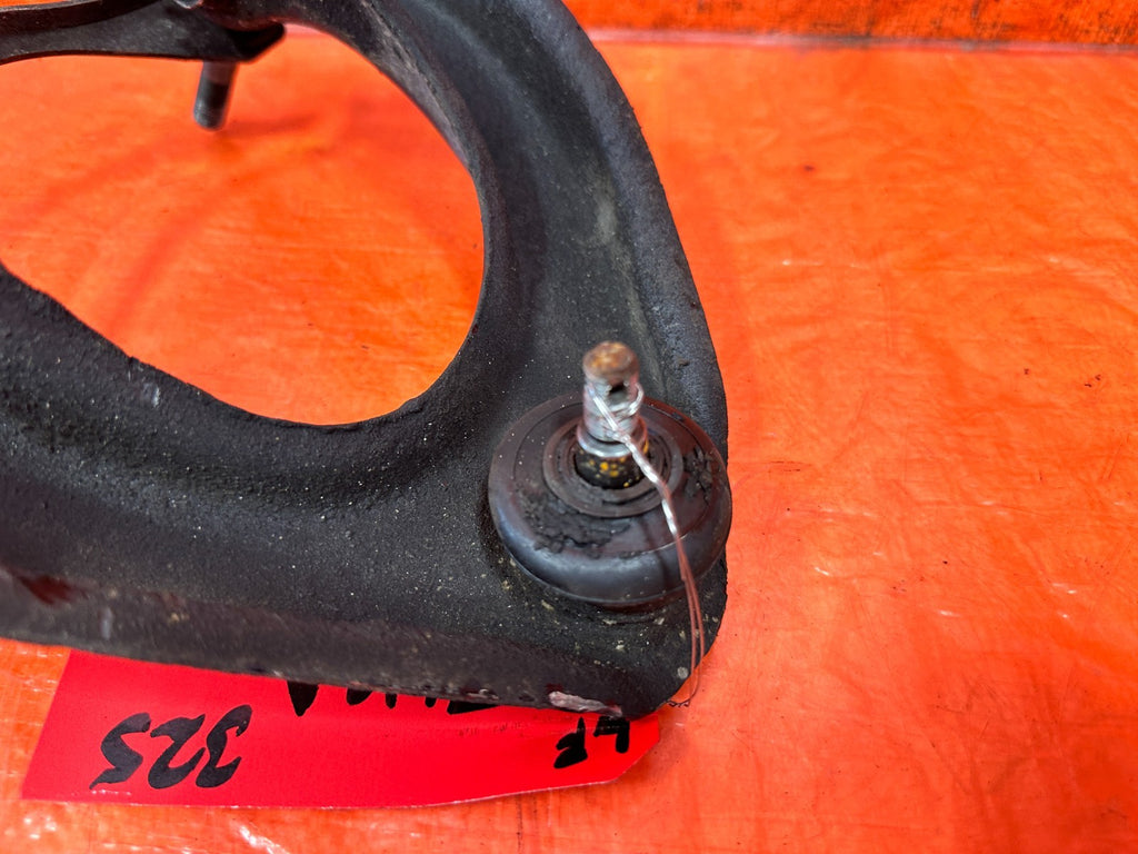 90 91 HONDA CIVIC HATCHBACK   DRIVER LEFT FRONT UPPER CONTROL ARM   OEM 3253