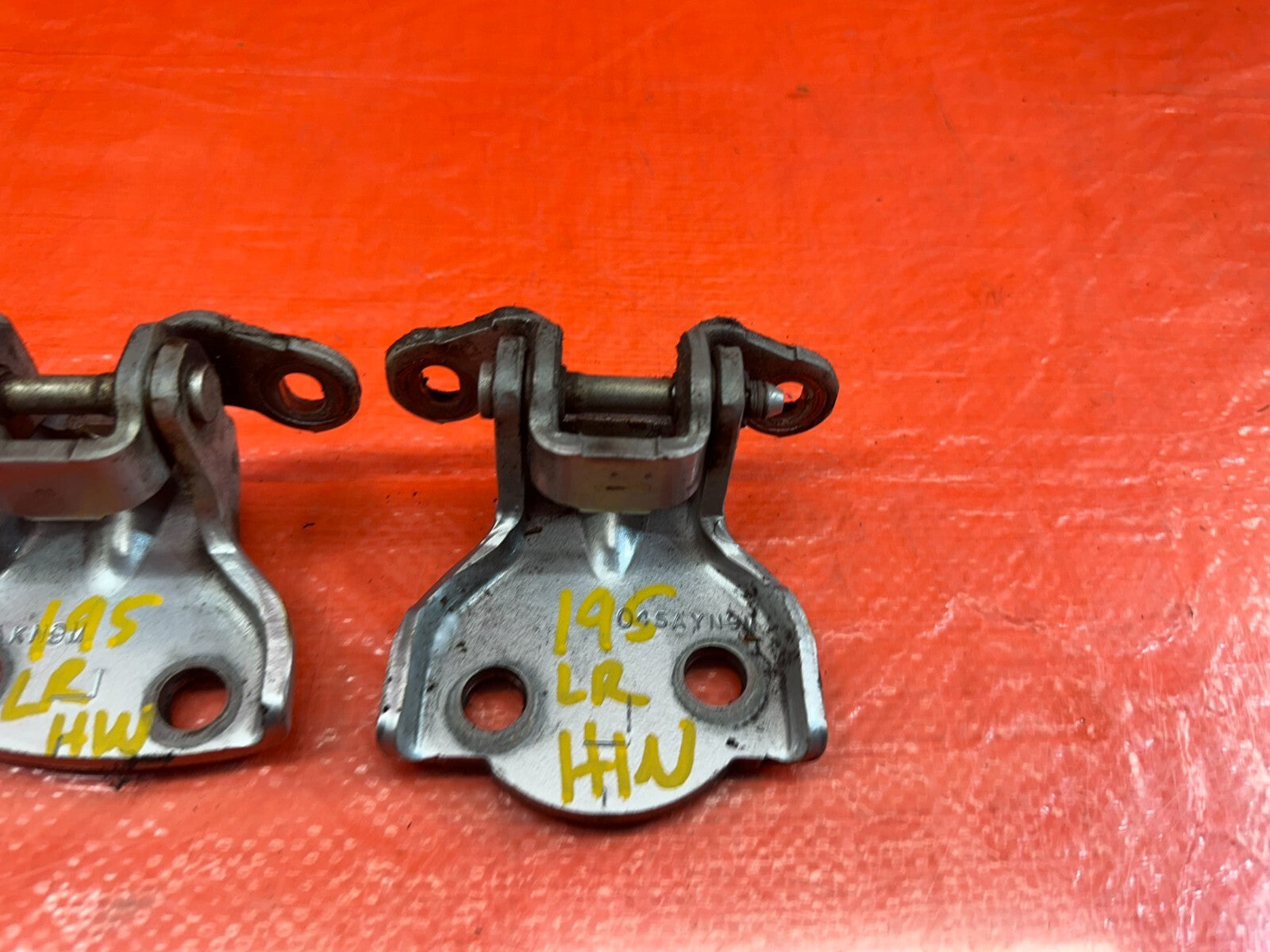 92 00 HONDA CIVIC SEDAN   DRIVER LEFT REAR   DOOR HINGE SET UPPER LOWER OEM #1955