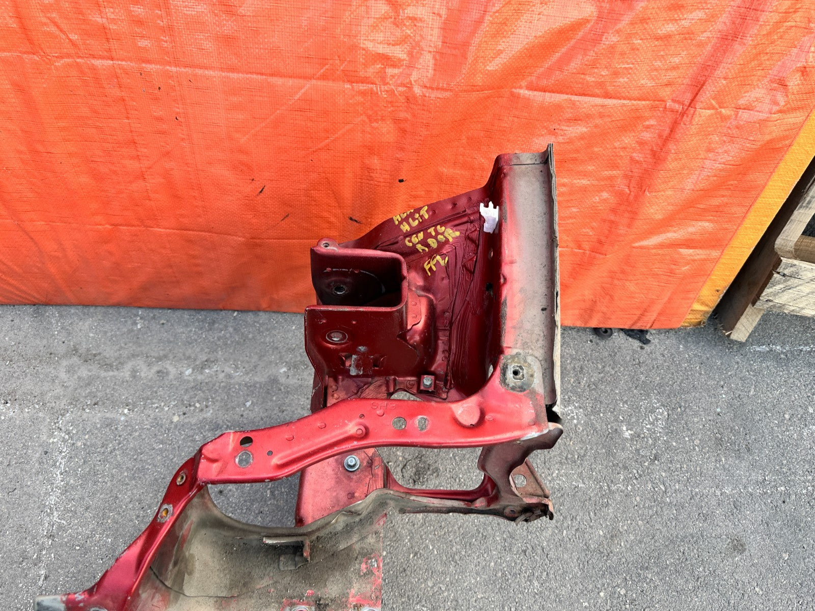 90 91 HONDA CIVIC HATCHBACK   RADIATOR SUPPORT CUT FRONT BULKHEAD    OEM 3172