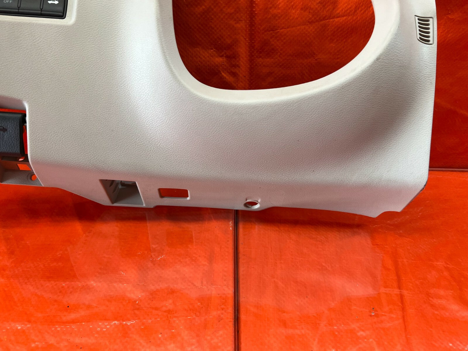 14 16 INFINITI Q50   KNEE TRIM UNDER STEERING COLUMN COVER   IVORY   OEM #1134
