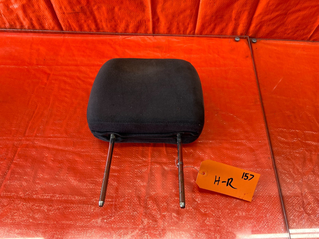 90 91 HONDA CRX   FRONT SEAT HEAD REST   LEFT OR RIGHT   OEM FACTORY #157 10