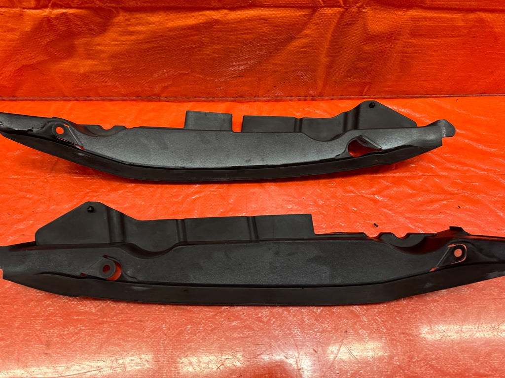 02 04 ACURA RSX   REAR BUMPER COVER LOWER FENDER TRIM LEFT RIGHT   OEM #2126