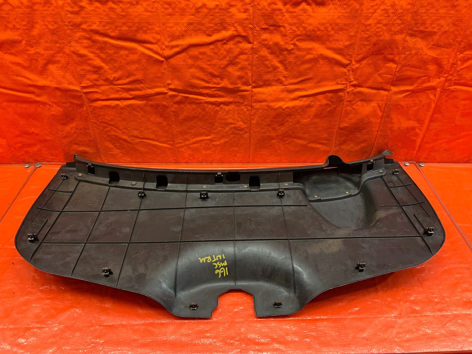 94 01 ACURA INTEGRA   2D   REAR TAIL GATE TAILGATE LINING TRIM PLASTIC OEM #1669