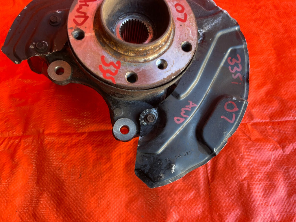 07 13 BMW 335i   AWD MODELS ONLY   PASSENGER RIGHT FRONT   SPINDLE KNUCKLE HUB3